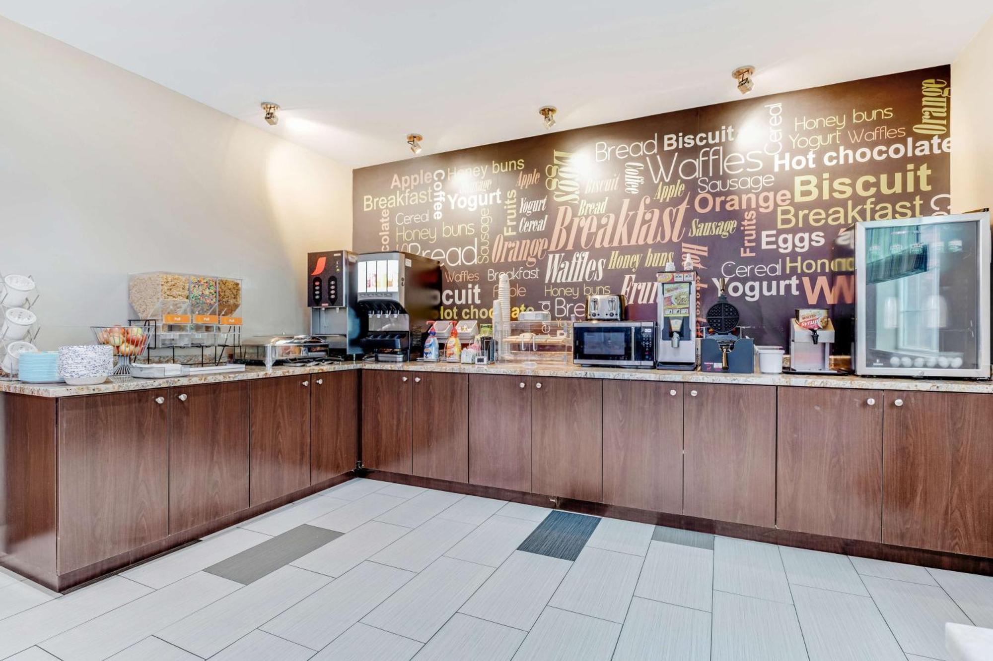 Surestay Plus Hotel By Best Western Owasso Tulsa North Экстерьер фото
