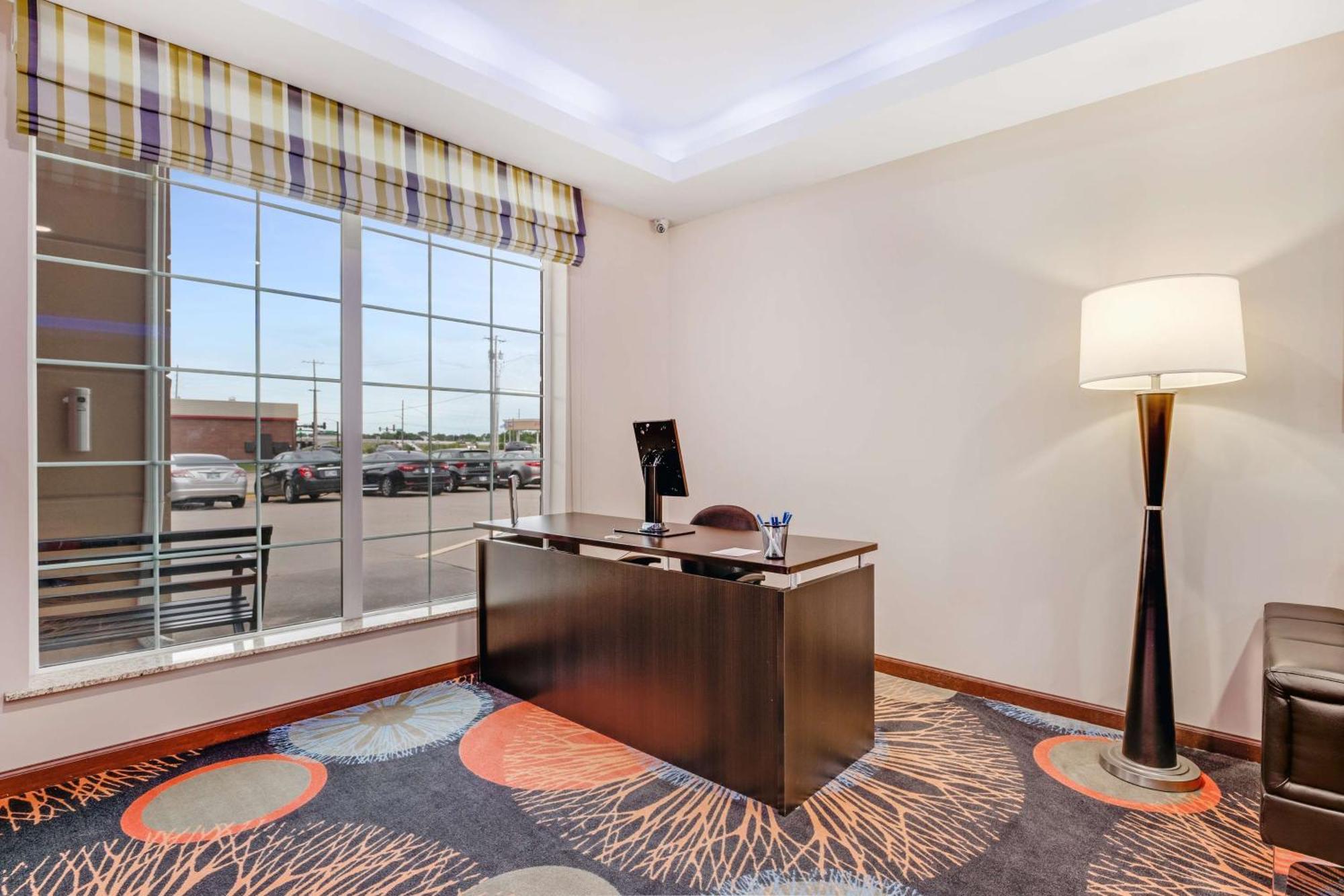 Surestay Plus Hotel By Best Western Owasso Tulsa North Экстерьер фото